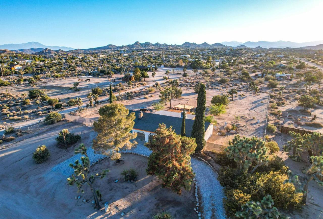 Dez-Art Retreat Villa Yucca Valley Dış mekan fotoğraf