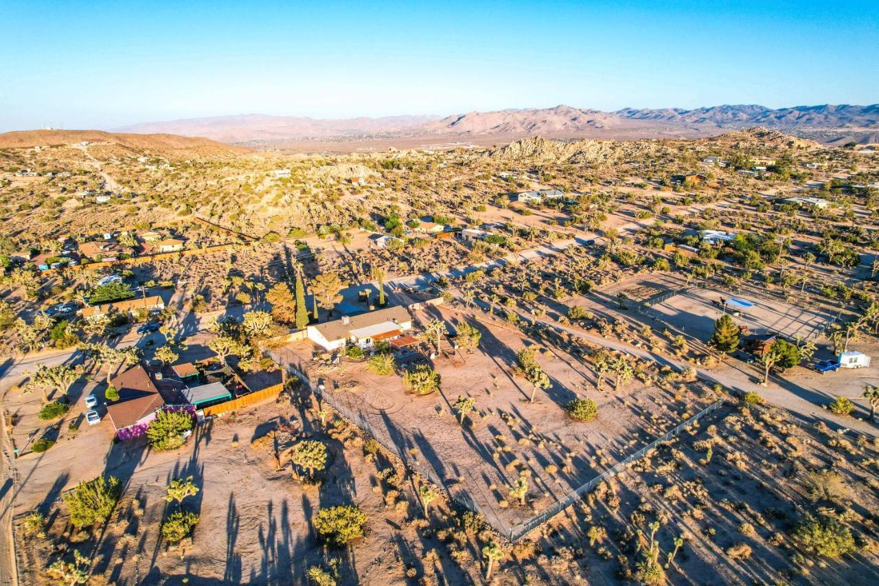 Dez-Art Retreat Villa Yucca Valley Dış mekan fotoğraf